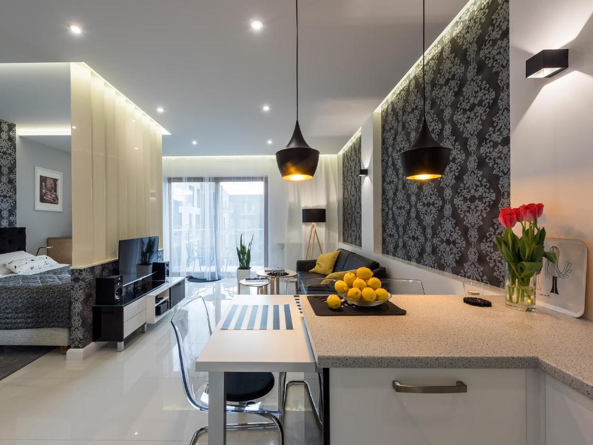 Black Pearl Apartment Краков Экстерьер фото