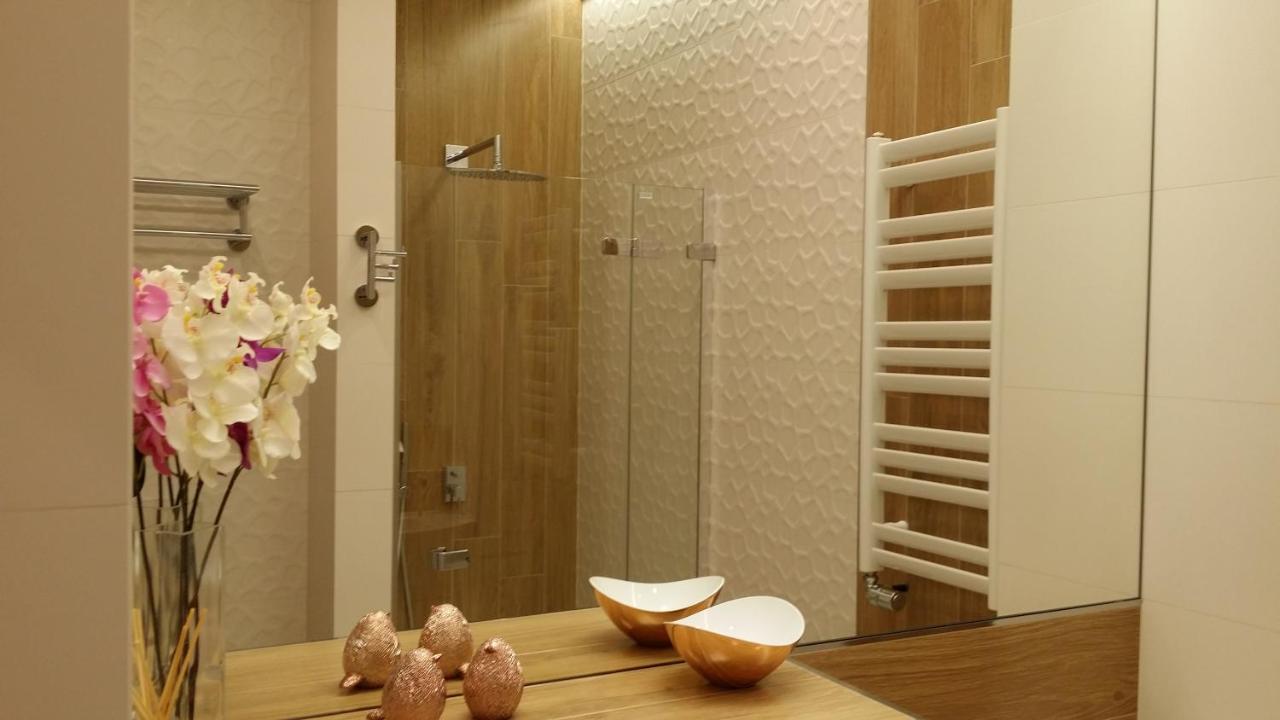 Black Pearl Apartment Краков Экстерьер фото